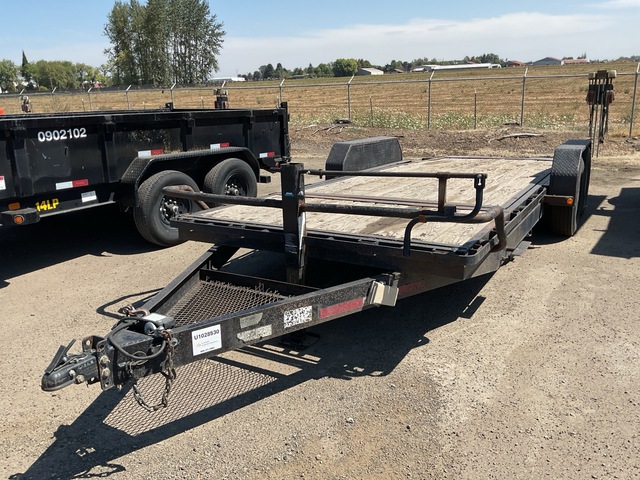 2004 PJ Trailers 21 ft T/A Tilt Deck Trailer