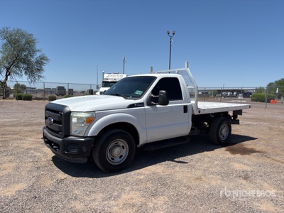 2016 Ford F-250 XL 4x2 Flatbed Truck