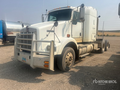 2005 Kenworth T800 Sleeper Prime Mover