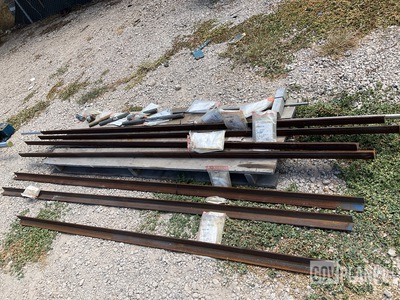 (12') Metal Rod, (1) Aluminum Bar & Assorted Items
