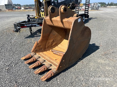 48 in Digging Excavator Bucket