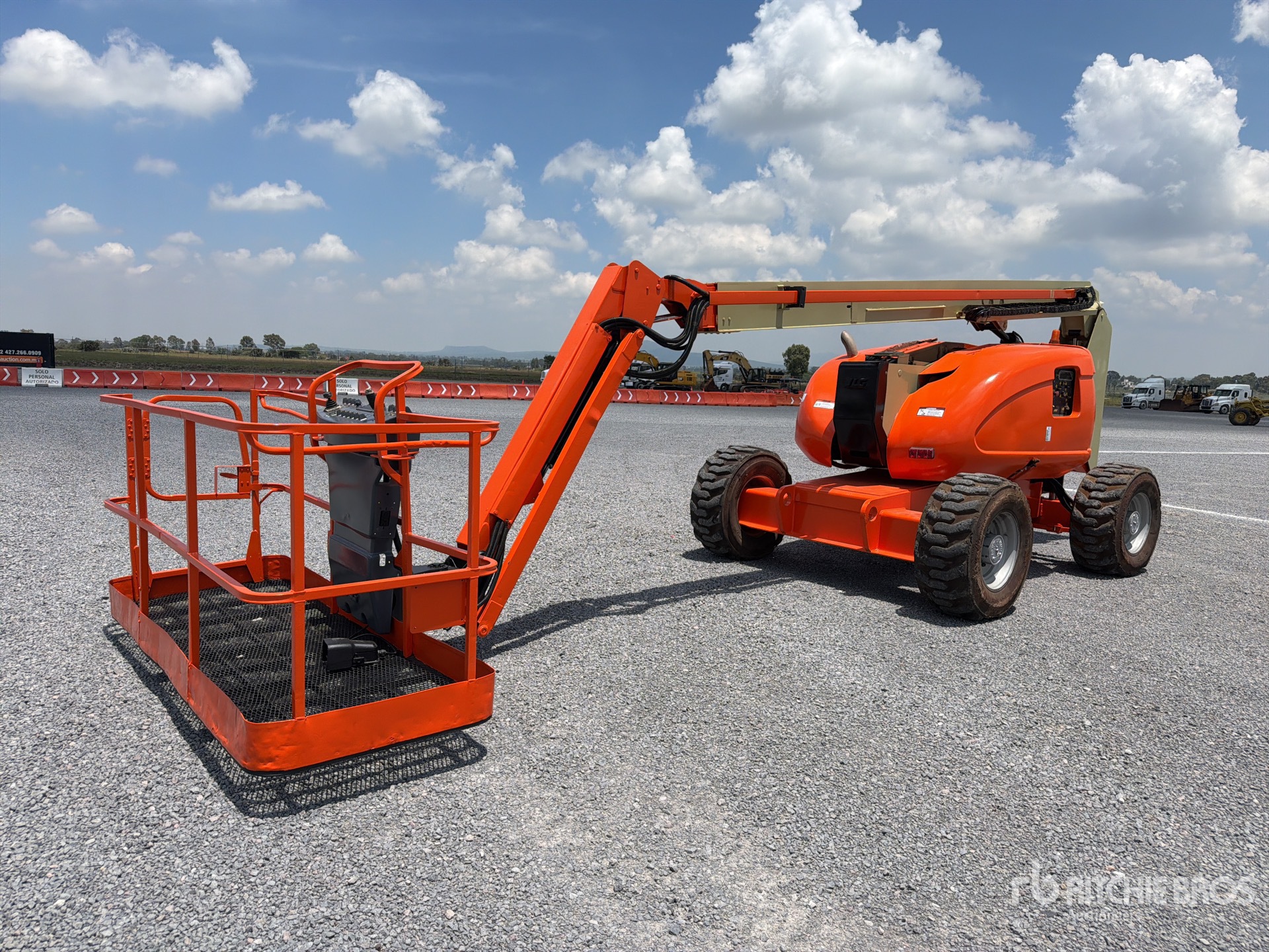 2006 JLG 600AJ 4WD Diesel Elevador Articulado / Articulating Boom Lift