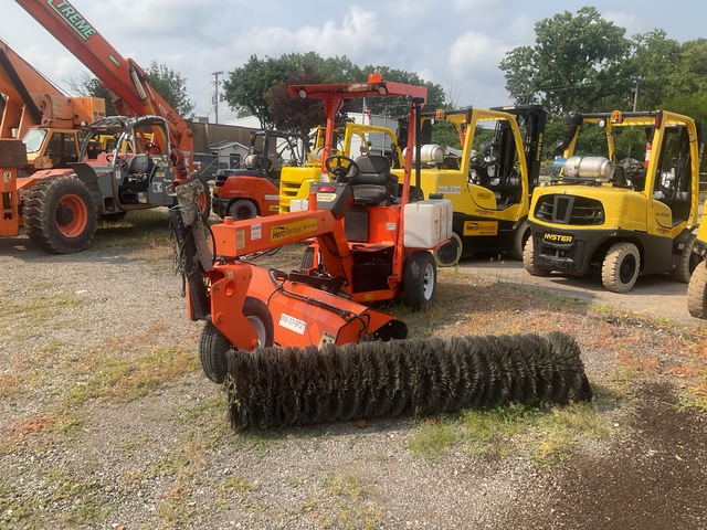 2022 Laymor SM300 Self-Propelled Broom