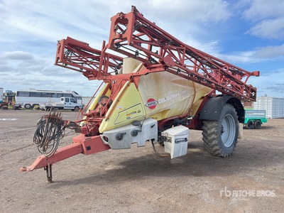 Hardi Commander 7000 34 m رشاشة من نوع السحب