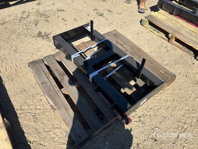 2026 GIYI GY-HF47 Skid Steer Hay Frame Divers - Accessoires pour chargeuse à différentiel (Unused)