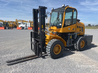 2026 SDLOOL 35 7700 lb 4x4 Montacargas Todo Terreno (Sin Usar) / Carretillas todoterreno (Unused)
