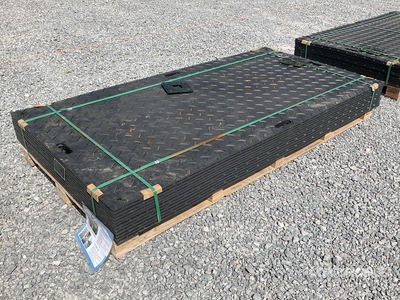 2026 SKLP LJB12 Quantity of (12) Tapete de Proteccion de Suelo de Alta Resistencia (Sin Usar) / 95 in x 47 in Polyethylene Traffic Plate (Unused)