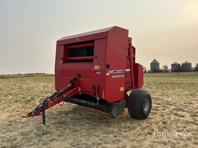 Massey Ferguson 2856A Round Baler
