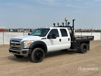 2015 Ford F-550 4x4 Crew Cab Camion à Plateau