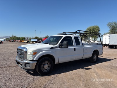 2014 Ford F-250 XL 4x2 Extended Cab Pickup