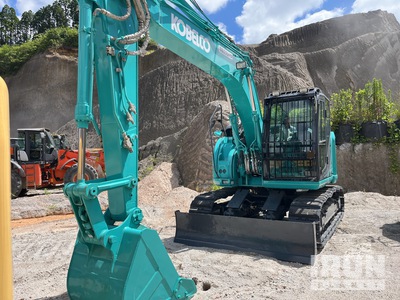 2020 Kobelco SK135SR-5 Escavatore cingolato
