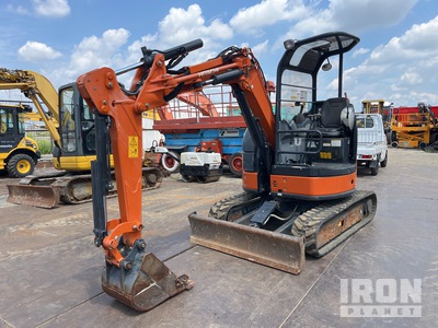 2020 Hitachi ZX30UR-5B Mini Excavator