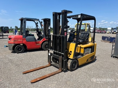 Cat EP18KT Chariot Élévateur Électrique