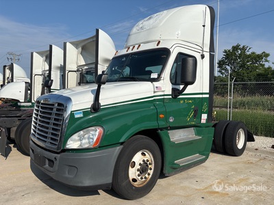 2017 Freightliner Cascadia 125 4x2 تراكتور شاحنة (أحادي المحور) (Inoperable)
