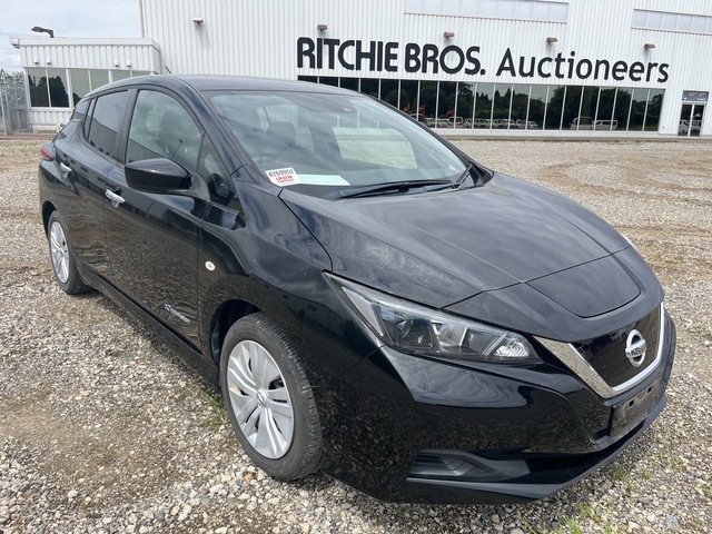 2018 年 Nissan LEAF Electric Automobile