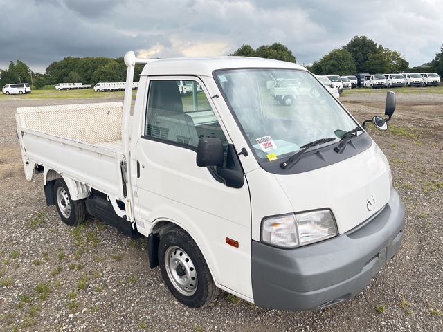 2015 年 Mazda T3500 Table Top Truck