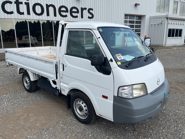 2015 年 Mazda BONGO 4x2 Table Top Truck 2015 年 Mazda BONGO 4x2 Table Top Truck