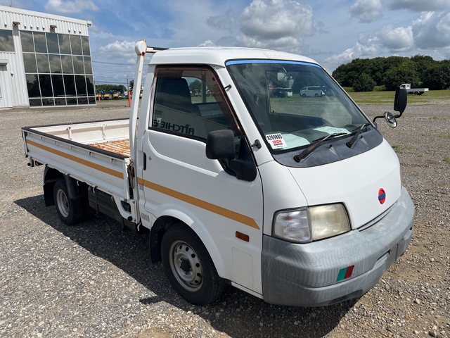 2008 年 Nissan VANETTE 4x4 Table Top Truck