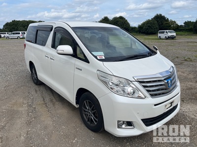 2014 Toyota ALPHARD Hybrid Minivan