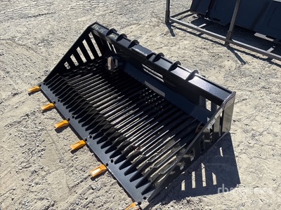 2026 GIYI GY-RB66 66 in Skeleton Skid Steer Bucket (Unused)
