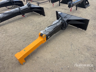 2026 GIYI GY-TBS20 Mini Skid Steer Telescopic Boom (Short Cylinder) Varios implementos minicargadora (Unused)