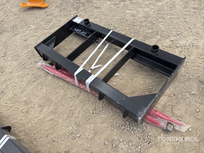 2026 GIYI GY-BF47 47 in Skid Steer Bale Spear (Unused)