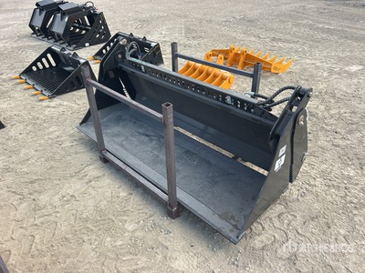 2026 GIYI GY-KH72 72 in Multi-Purpose Skid Steer Bucket (Unused)
