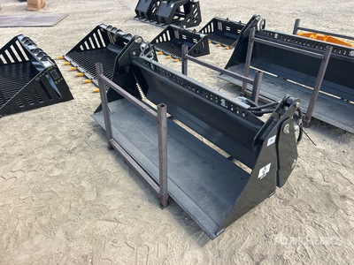 2026 GIYI GY-KH72 72 in Multi-Purpose Skid Steer Bucket (Unused)