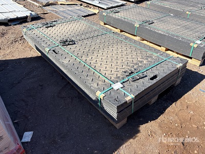 Quantity of (12) 2026 SKLP SK-LJB12 94 in x 47 in Polyethylene Traffic Plates Dispositivi vari per il controllo del traffico (Unused)