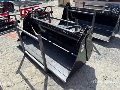2026 GIYI GY-KH72 72 in 660 lb Multi-Purpose Skid Steer Bucket (Unused)