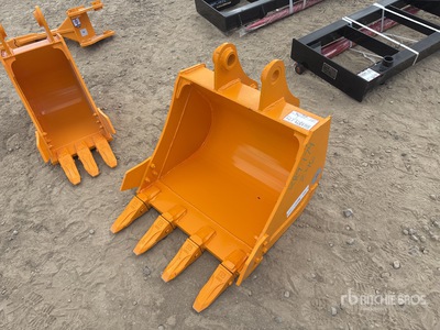 2026 GIYI 24 in Digging Excavator Bucket - Fits Cat 305 (Unused)