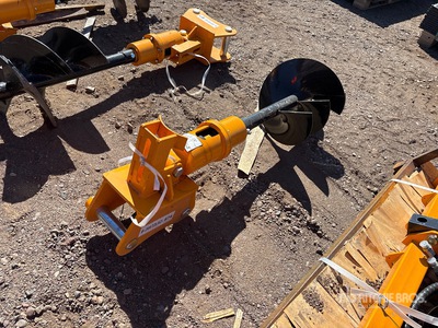 2026 GIYI 32 in Excavator Auger - Fits Cat 305 (Unused)