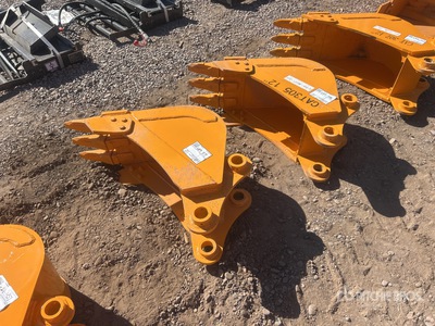 2026 GIYI 12 in Excavator Bucket - Fits Cat 305 (Unused)