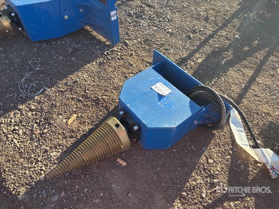 2026 GIYI GY-WS43 42 in Mini Skid Steer Wood Splitter (Unused)