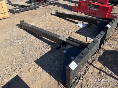 2026 GIYI GY-STB47 48 in Skid Steer Telescopic Boom Accessorio per mini pala (Unused)