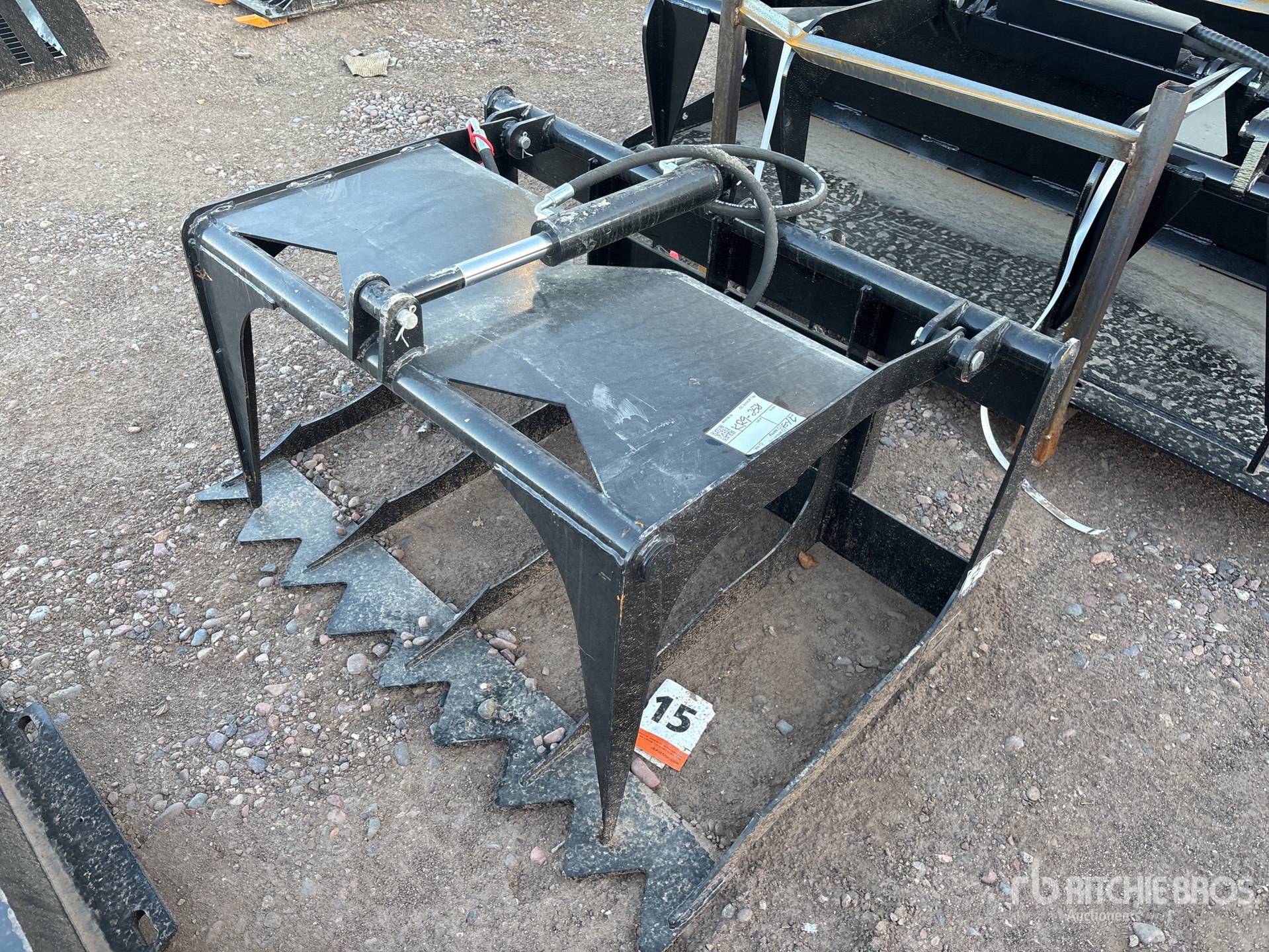 2026 GIYI GY-HWG44 44 in Mini Skid Steer Grapple (Unused)