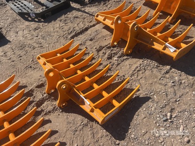 2026 GIYI 38 in Excavator Rake - Fits Cat 303 (Unused)