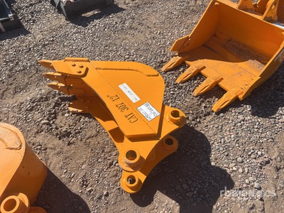 2026 GIYI 12 in Excavator Bucket - Fits Cat 307 (Unused)