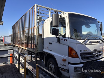 Hino FD500 4x2 平台トラック (Inoperable)