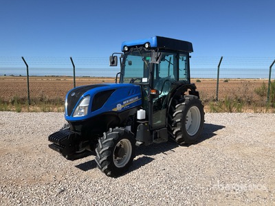 2018 New Holland T4 90N 4WD Tractor
