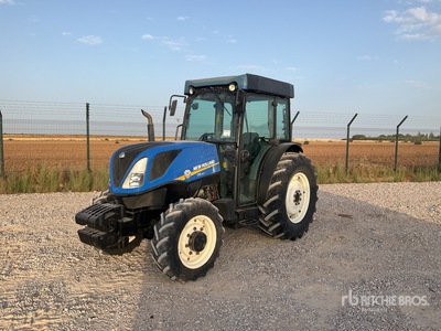 2018 New Holland T4.90 LP 4WD Tractor