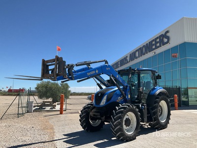 2018 New Holland T6.125 4WD Tractor