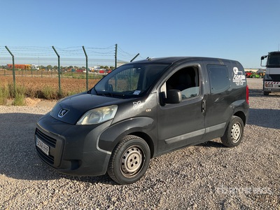 2011 Peugeot Bip Basic STT HD فان نقل ركاب