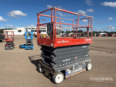 2017 Skyjack SJIII4740 Electric Scissor Lift