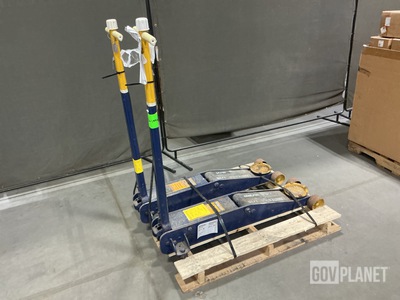 (2) Hein-Werner HW93667 Service Jacks