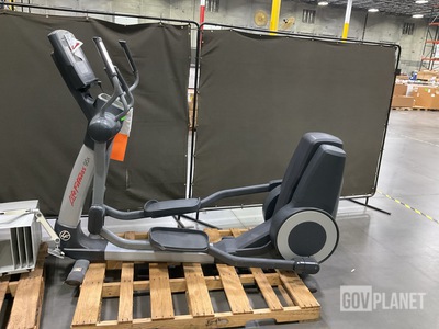 Life Fitness 95X Elliptical