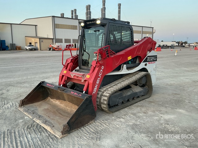 2021 Takeuchi TL12V2 Compact Track Loader