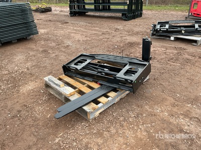 2026 GIYI GY-SF60 60 in Skid Steer Forks (Unused)