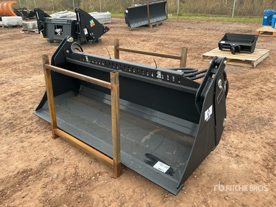 2026 GIYI GY-KH72 72 in Multi-Purpose Skid Steer Bucket (Unused)