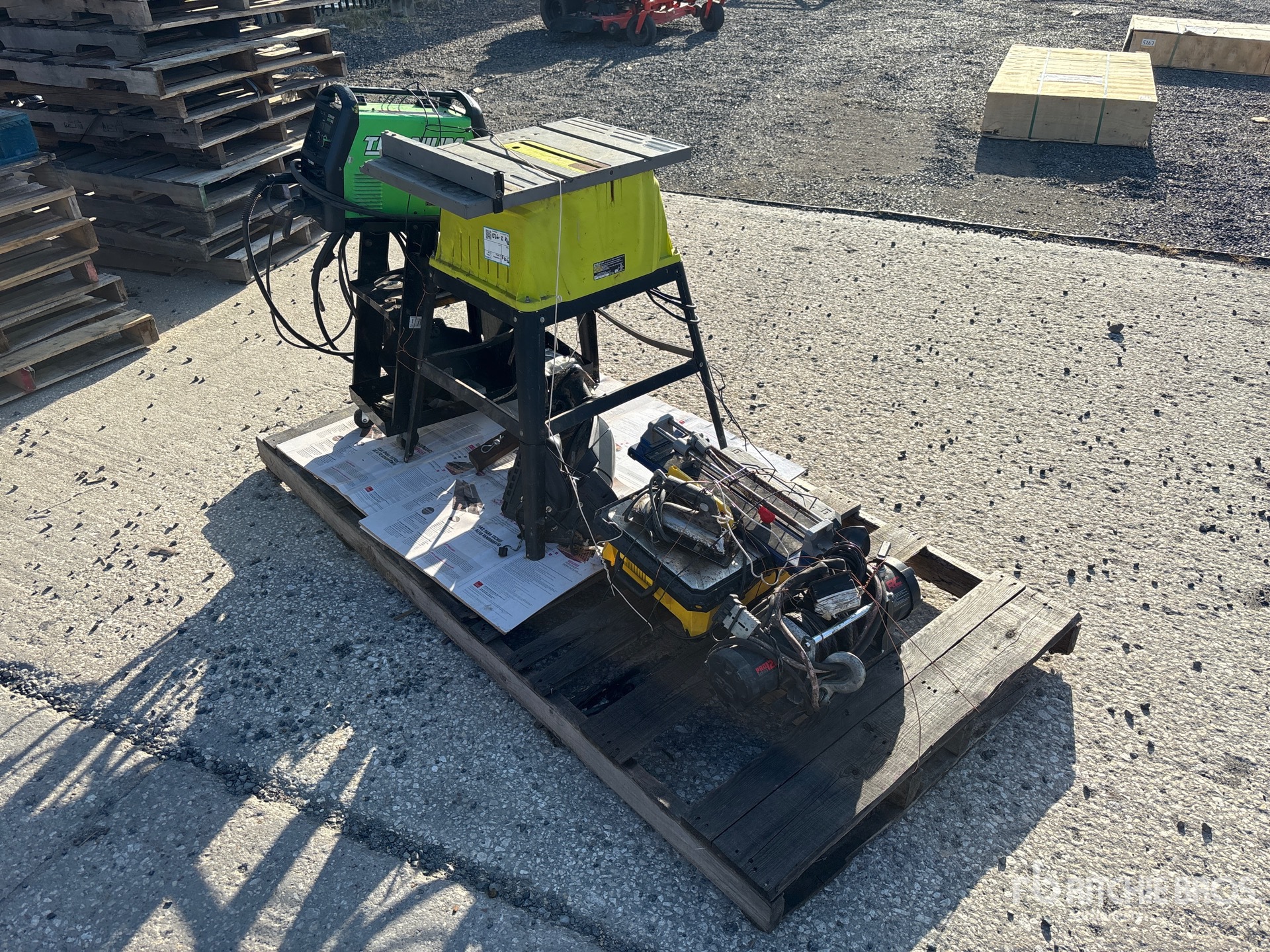 Quantity of Contractor Supplies